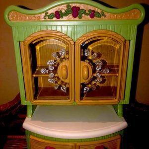 Vintage 1999 Briarberry bears china hutch